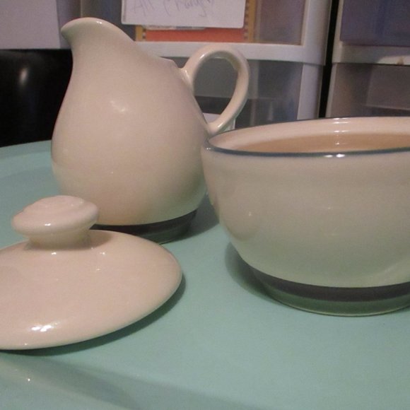 PFALTZGRAFF Ocean Breeze Retired Creamer & Sugar Bowl Set - Picture 1 of 12